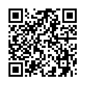 被单下还裸露出一对修长的白生生的小腿来二维码生成