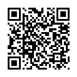 被唤作二白的黑衣人不满地皱皱眉二维码生成