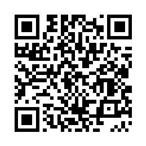 被当时在更远的地方的本地居民亲眼看到二维码生成