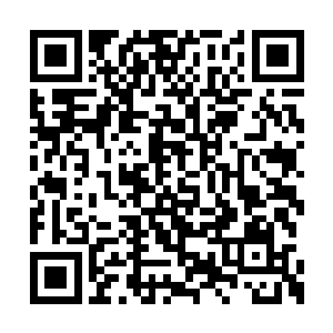 被怀中散发着强烈男人的气息一下子给搅得粉碎二维码生成