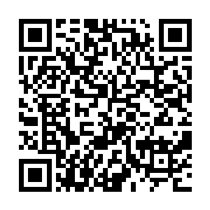 被我压在身下后浑身跟她的母亲一样控制不住的抽搐二维码生成