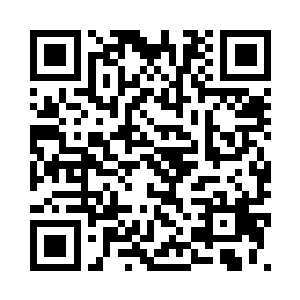 被指明了的护卫接了小郡主的令牌二维码生成