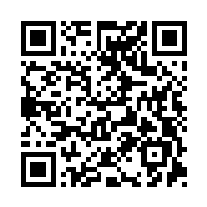 被李川轰飞出去的男子躺在地上挣扎了几下二维码生成