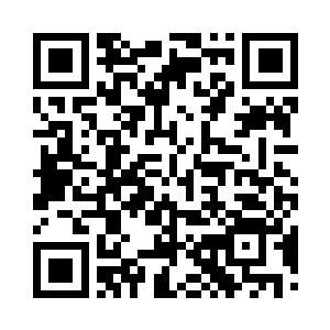 被枪炮声搞得惊慌失措的民众正在四处躲藏二维码生成