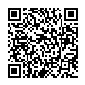 被秦方直接收入了道具箱里面了……这样神乎其神的一手二维码生成