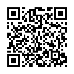 被这么多持枪荷弹的猛男围困也丝毫不见慌乱二维码生成