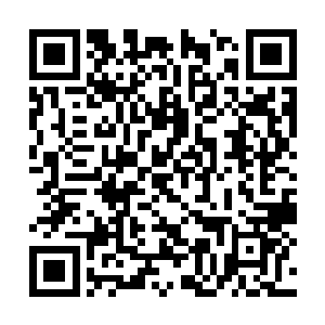 装备上了消音器的手枪发出了一声低沉的炸裂之音二维码生成