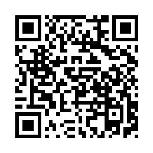 褚青就推着大大小小的箱子去办理托运二维码生成