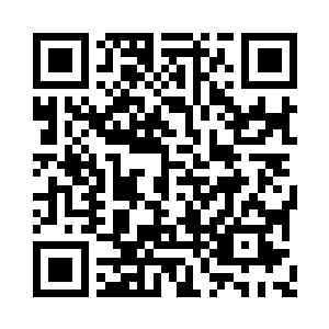 西瓜刀大汉将手中的刀背敲了一下柯震的肩膀二维码生成