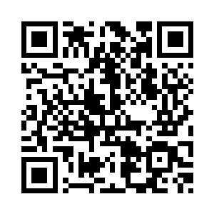 要不是他及时伸手抓~住了窗户上面的把手二维码生成