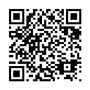 要不然君无极为什么一下子穿这么多二维码生成