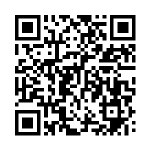 要塞之中林立着密密麻麻的各种高塔二维码生成