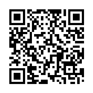 要大上两圈的巨大舰体穿破冰晶迷雾二维码生成