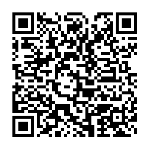 要是有黑衣人或身着深色衣服的人来问他们的行踪就老实告诉他们二维码生成
