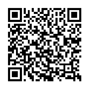 要是贝芙丽的爸爸呆一会看到玫瑰社的那些女生二维码生成