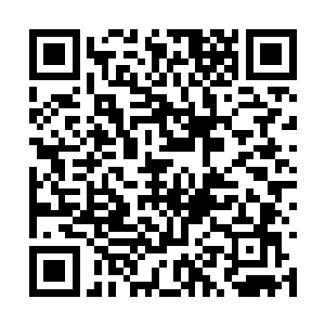 要死了要死了……叶凡的一只手撑在柳琴的高耸处二维码生成