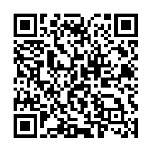 要知道那些掌柜的能够调动的资金也不过几百万而已二维码生成