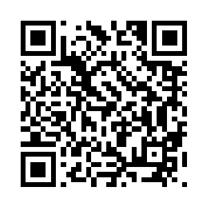 见到叶楚之后便客客气气的给叶楚亲自倒茶二维码生成