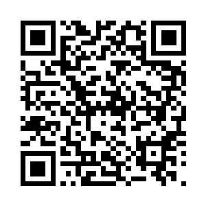 见到有人出现分散了其他人的注意力二维码生成