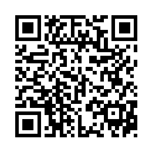 见到追雷杖对轰然落下的巨大手指无效二维码生成