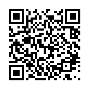 见安容精致白皙的面庞上写满了怒气二维码生成