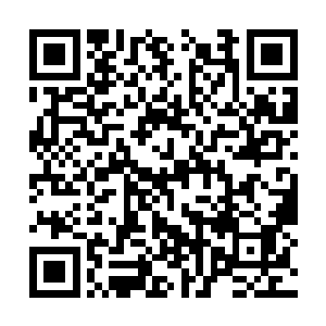 见缝插针的凌厉枪影见难以攻破燕北虹身上的宝甲二维码生成