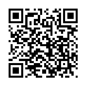 见这美女的两条美腿在夜风中冻得打哆嗦二维码生成