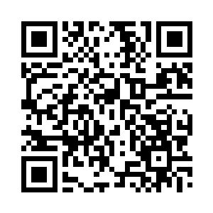 视线却定定的膝跪在地上的元始老者二维码生成