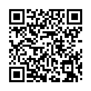 角斗场边上都有一公尺向内倾斜的密缝栅栏二维码生成