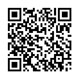 解石的师傅实际上只是两个二十来岁的小伙子二维码生成