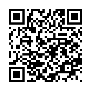 言山石整个人眼看下方尾随我冲上来的二维码生成