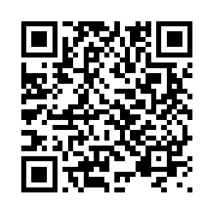 言左左原本还在想易凡希不是近视二维码生成