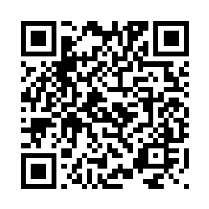 言左左的身子咚的一下摔在了地上二维码生成