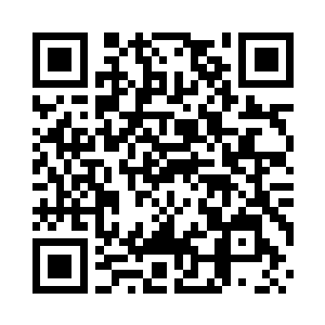 警惕的看着眼前到处翻飞火苗阻挡的视线二维码生成