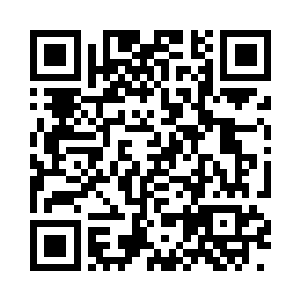 认真的翻阅着这里摆放的每一种功法二维码生成