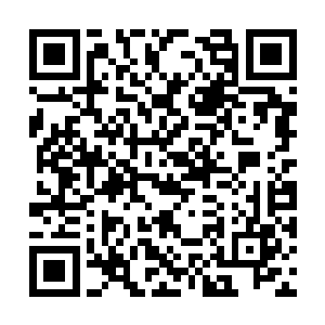 让不少还没离开总部的雷霆团员眼神顿时敌视起来二维码生成