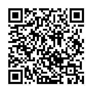 让交通警察不得不疲于奔命的利用另外一半保持正常交通二维码生成