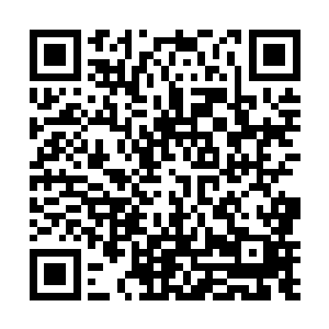 让他一个大男人去买姨妈巾确实是一件十分尴尬的事情二维码生成