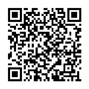 让他素以为傲的定力和克制力都在渐渐的瓦解中二维码生成