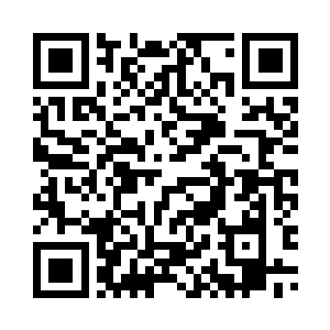 让他那个不算庞大的身躯遮挡自己二维码生成