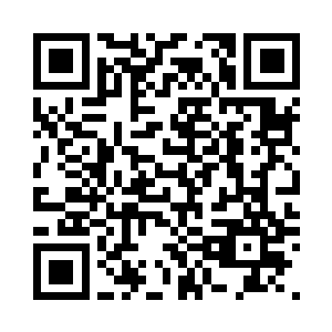 让向天明没有注意王兄这一边的动作二维码生成