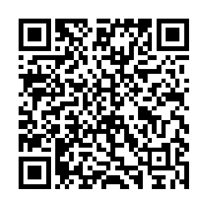 让周围的空间都呈现水波似地极不稳定的波动了起来二维码生成