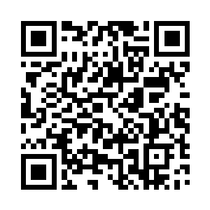 让周围的那些警察甚至以为自己执事眼前一花二维码生成