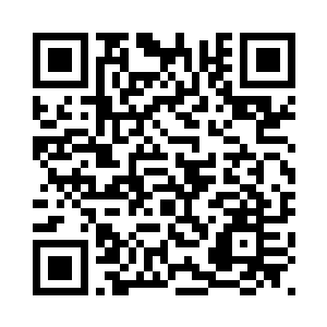 让她拿回学校去给老师同学们散散二维码生成