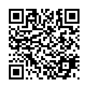 让格罗廖夫帮他把那人弄进手术室去二维码生成