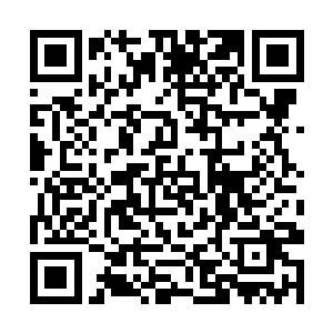 许多曹军将士立即纷纷冷眼望向了那些荆州军的将士二维码生成