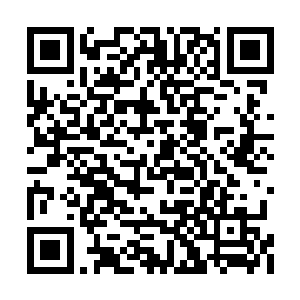 许小亮还是把从不同渠道得到的消息传递给了他二维码生成