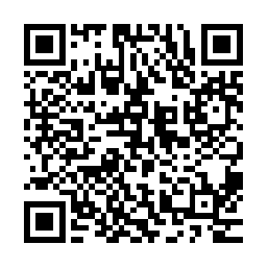 许紫烟三个人此时并不知道随着那个八卦盘渐渐地由倾斜归正二维码生成