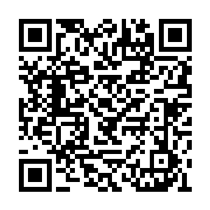 许紫烟从对面五个修士的眼中看出了对方的态度二维码生成