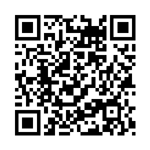 许紫烟便已经看到了许进他们正站在山坡之上二维码生成